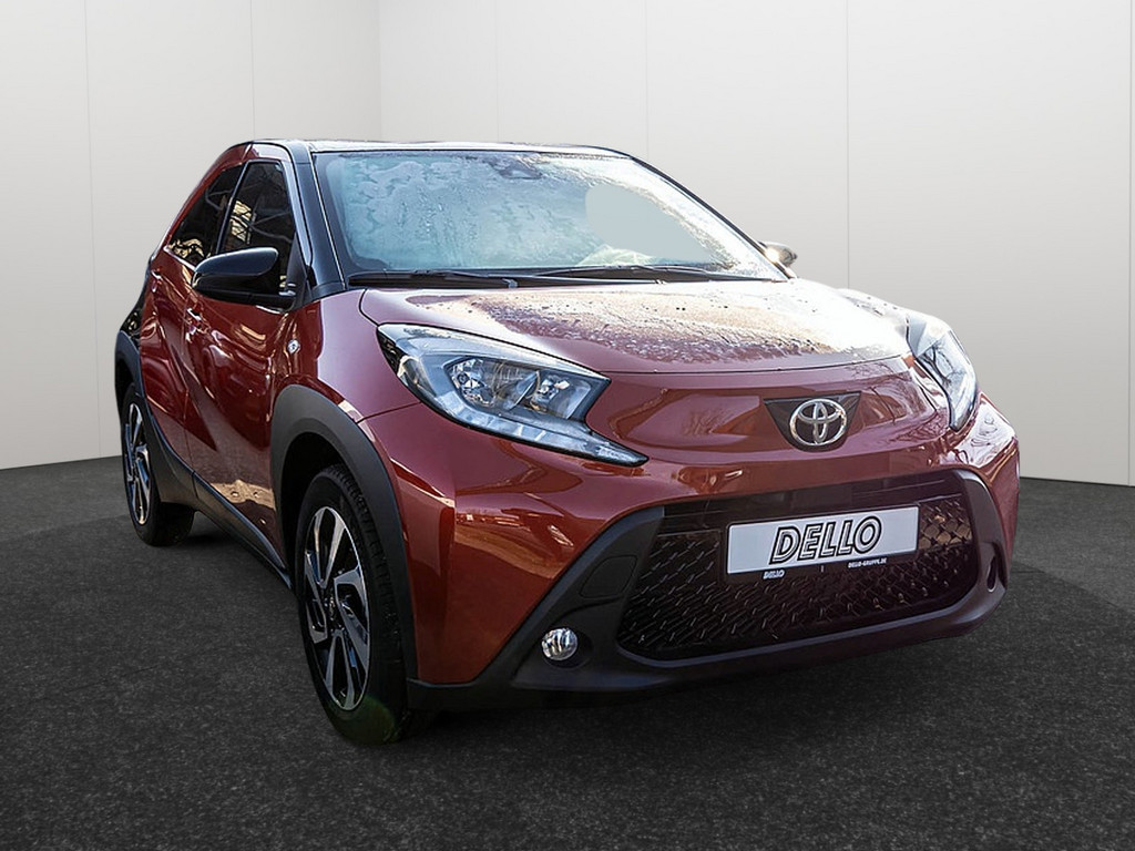 TOYOTA Aygo X 1.0 Teamplayer