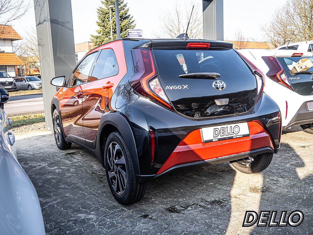Fahrzeugansicht TOYOTA Aygo X 1.0 Teamplayer - Bild 21