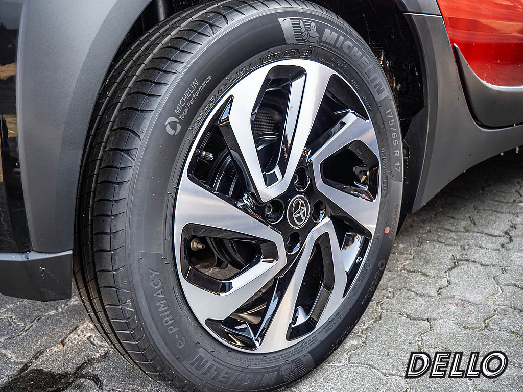 Fahrzeugansicht TOYOTA Aygo X 1.0 Teamplayer - Bild 6