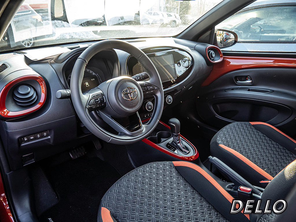 Fahrzeugansicht TOYOTA Aygo X 1.0 Teamplayer - Bild 8