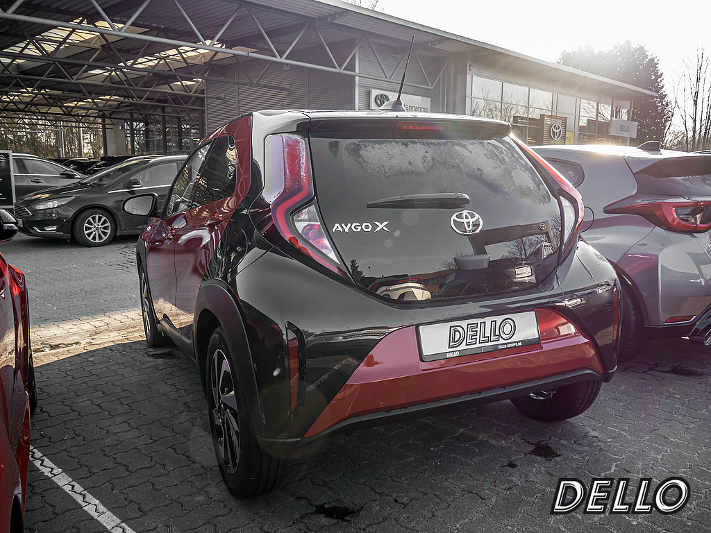 Fahrzeugansicht TOYOTA Aygo X 1.0 Teamplayer - Bild 27