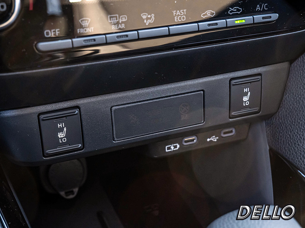 Fahrzeugansicht TOYOTA Yaris Hybrid 1.5 VVT-iE Teamplayer - Bild 17