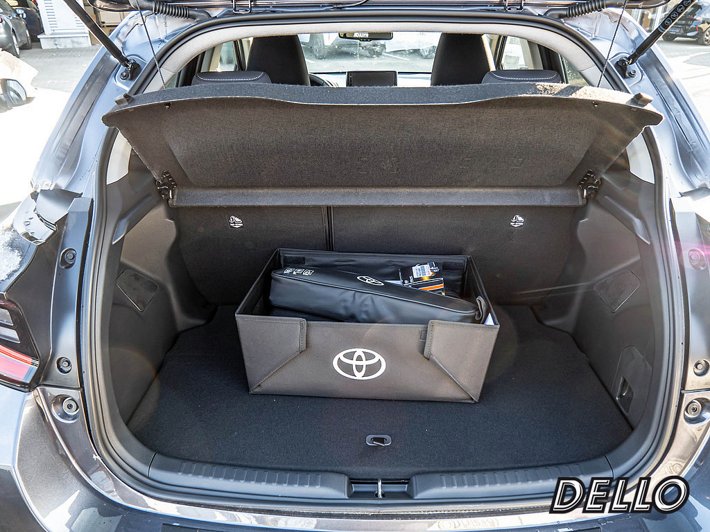 Fahrzeugansicht TOYOTA Yaris Hybrid 1.5 VVT-iE Teamplayer - Bild 6