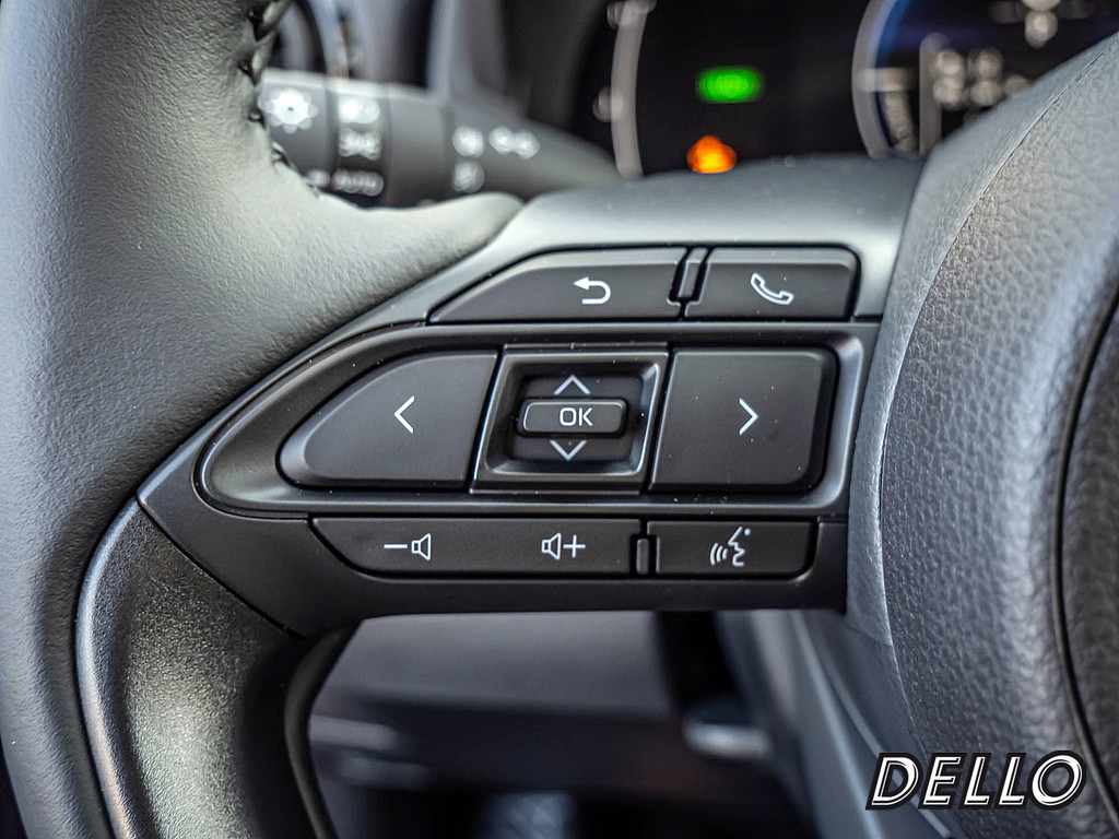 Fahrzeugansicht TOYOTA Yaris Hybrid 1.5 VVT-iE Teamplayer - Bild 11