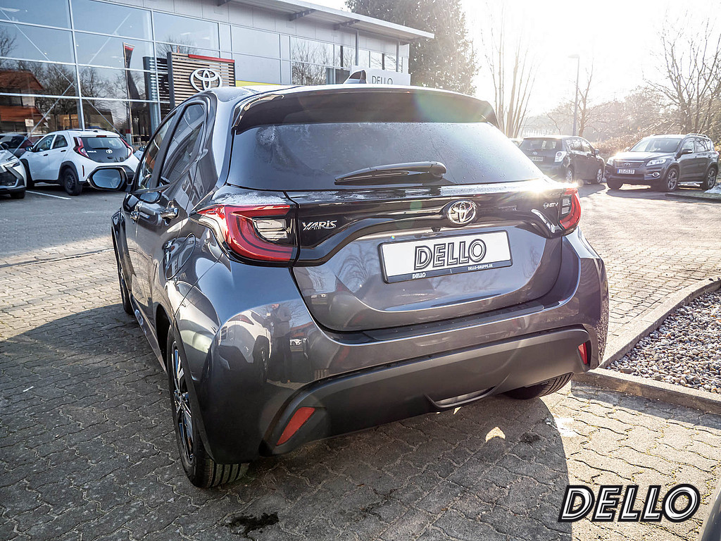 Fahrzeugansicht TOYOTA Yaris Hybrid 1.5 VVT-iE Teamplayer - Bild 27