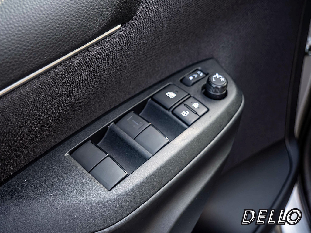 Fahrzeugansicht TOYOTA Yaris Hybrid 1.5 VVT-iE Teamplayer - Bild 9