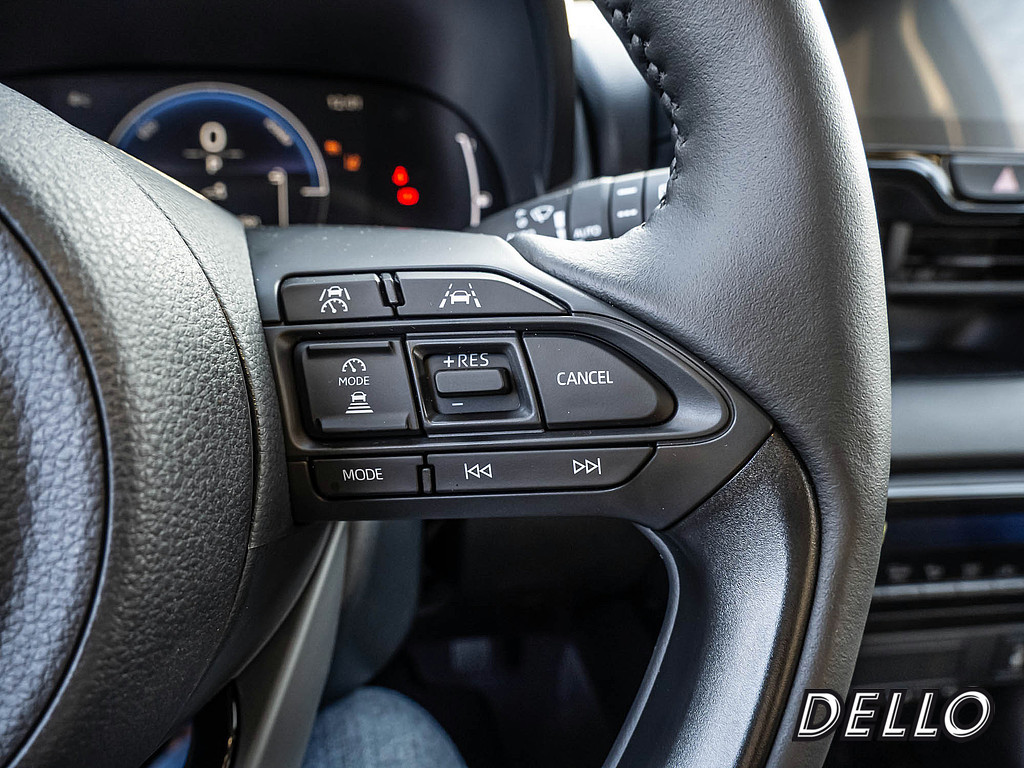 Fahrzeugansicht TOYOTA Yaris Hybrid 1.5 VVT-iE Teamplayer - Bild 22