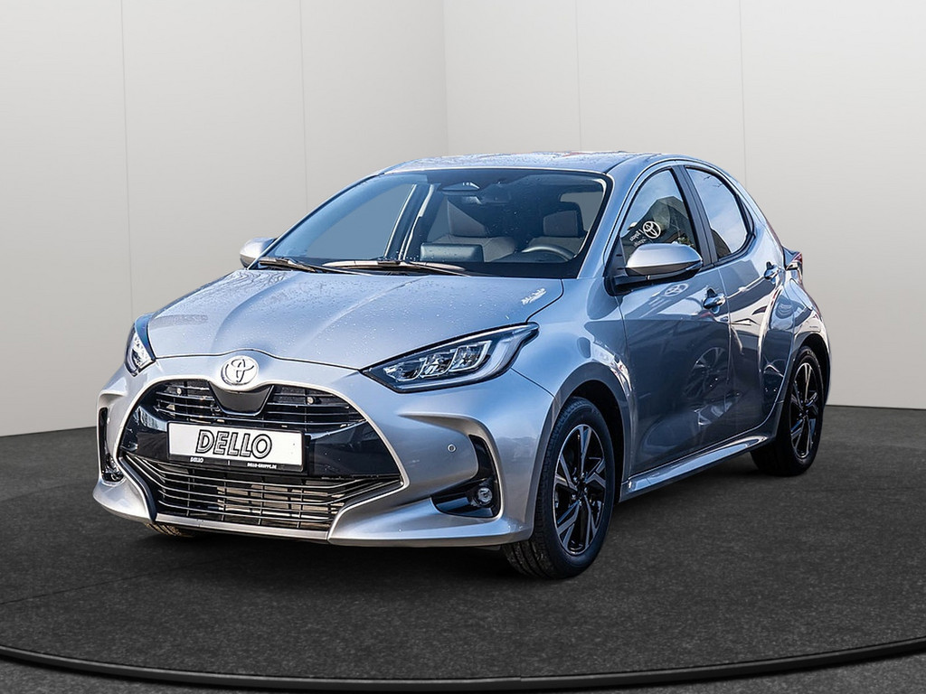 TOYOTA Yaris Hybrid 1.5 VVT-iE Teamplayer