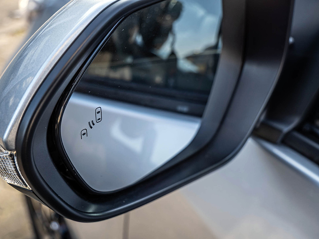 Fahrzeugansicht TOYOTA Yaris Hybrid 1.5 VVT-iE Teamplayer - Bild 26