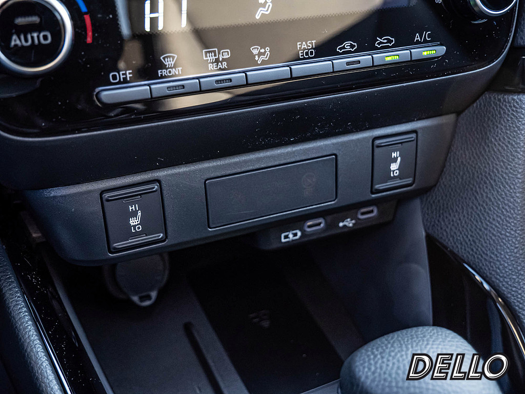 Fahrzeugansicht TOYOTA Yaris Hybrid 1.5 VVT-iE Teamplayer - Bild 10