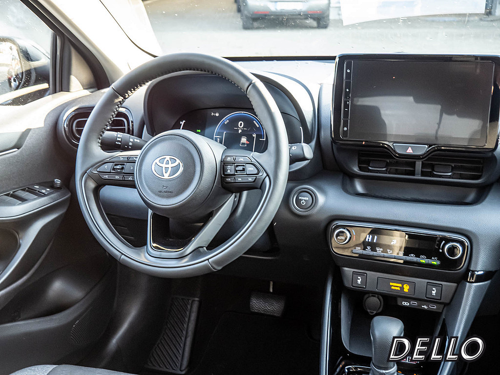 Fahrzeugansicht TOYOTA Yaris Hybrid 1.5 VVT-iE Teamplayer - Bild 25