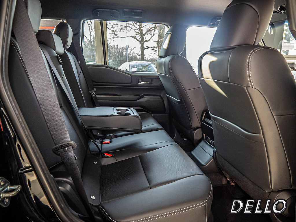 Fahrzeugansicht TOYOTA Land Cruiser 2.8 D-4D Executive - Bild 36