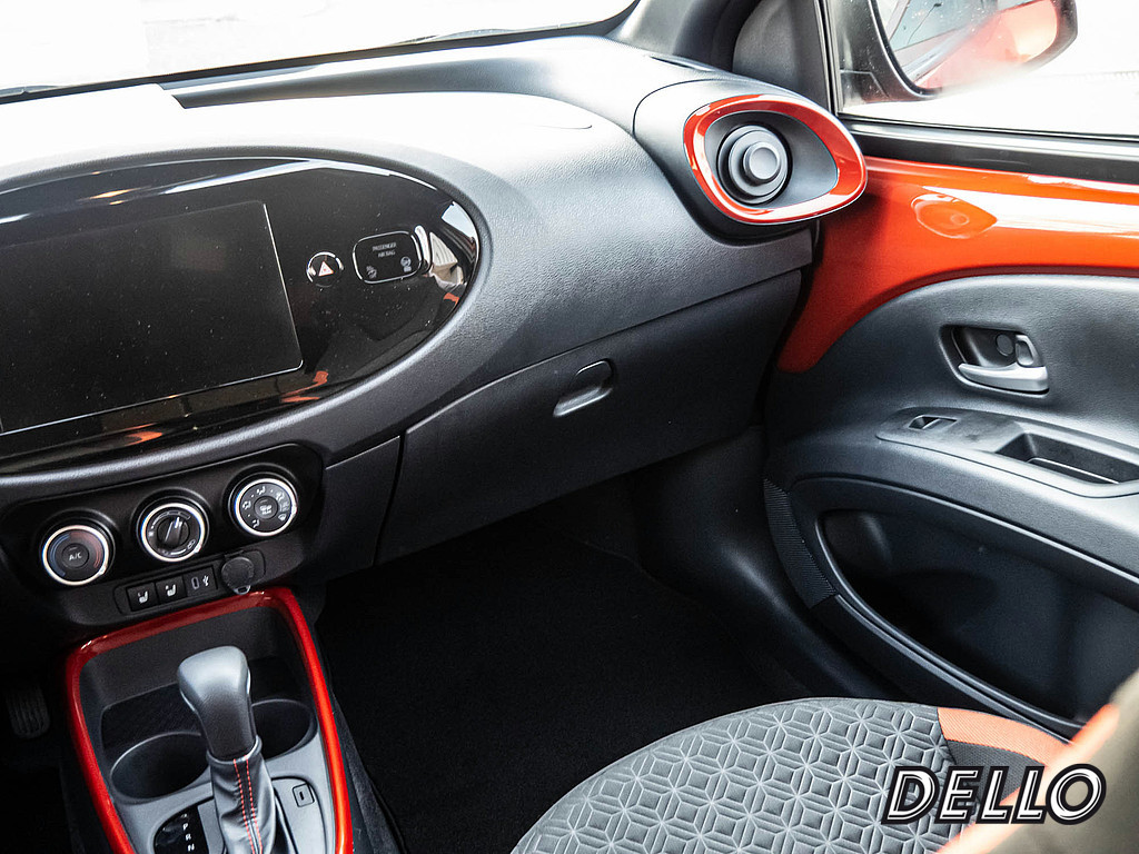 Fahrzeugansicht TOYOTA Aygo X 1.0 Teamplayer - Bild 3