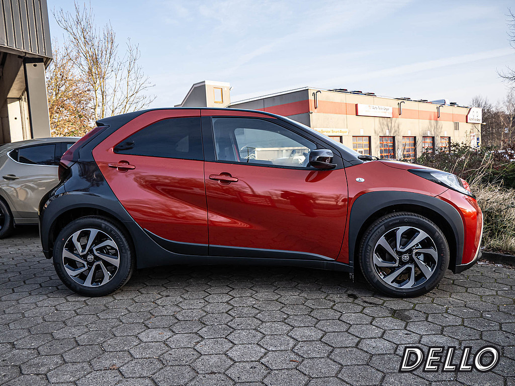 Fahrzeugansicht TOYOTA Aygo X 1.0 Teamplayer - Bild 21