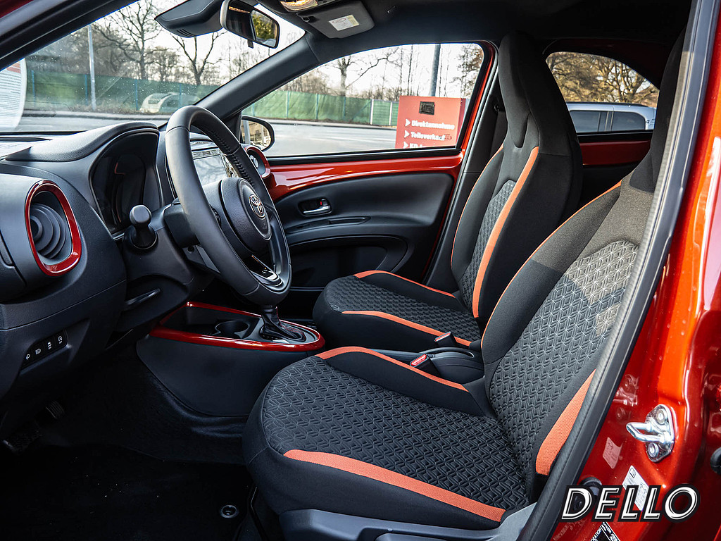 Fahrzeugansicht TOYOTA Aygo X 1.0 Teamplayer - Bild 7