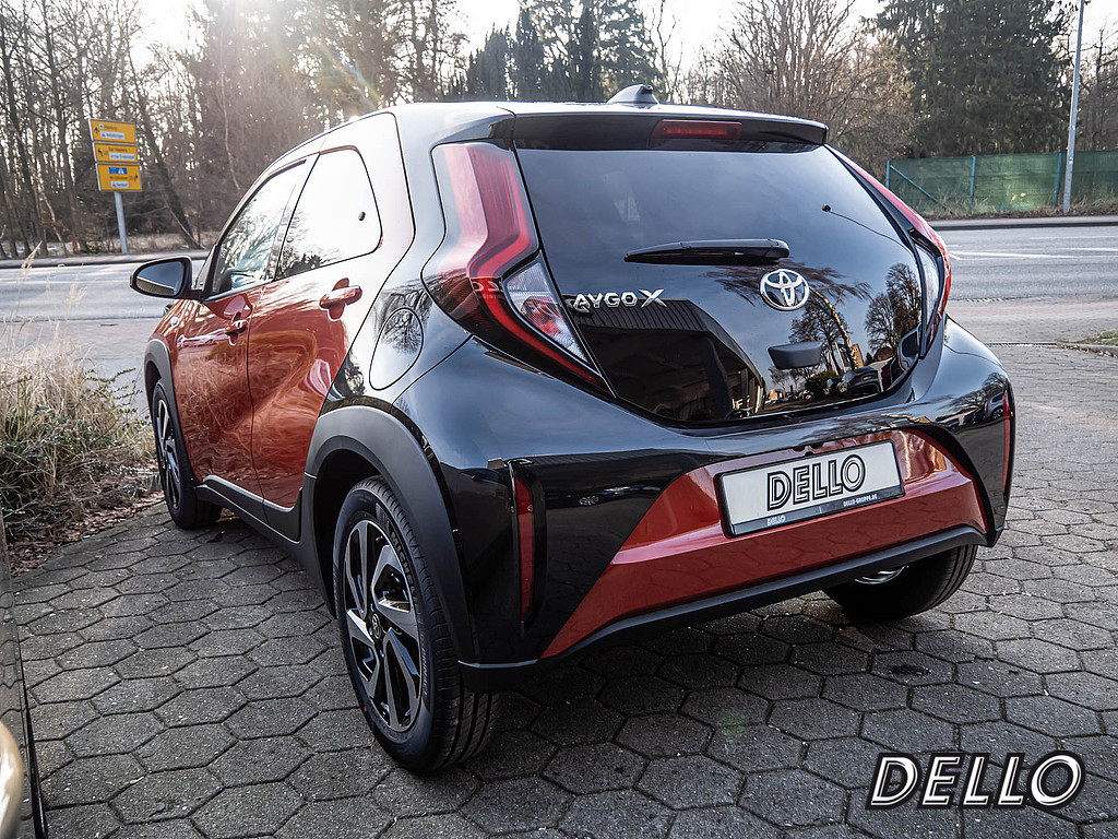 Fahrzeugansicht TOYOTA Aygo X 1.0 Teamplayer - Bild 24
