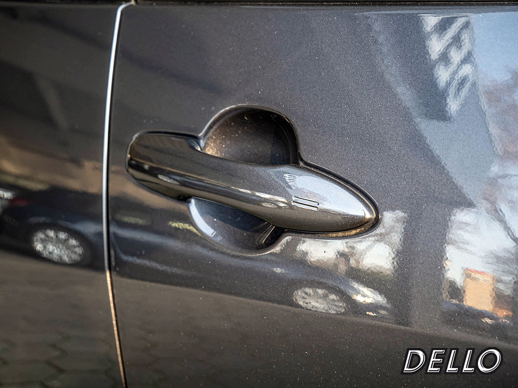 Fahrzeugansicht TOYOTA Yaris Hybrid 1.5 VVT-iE Teamplayer - Bild 27