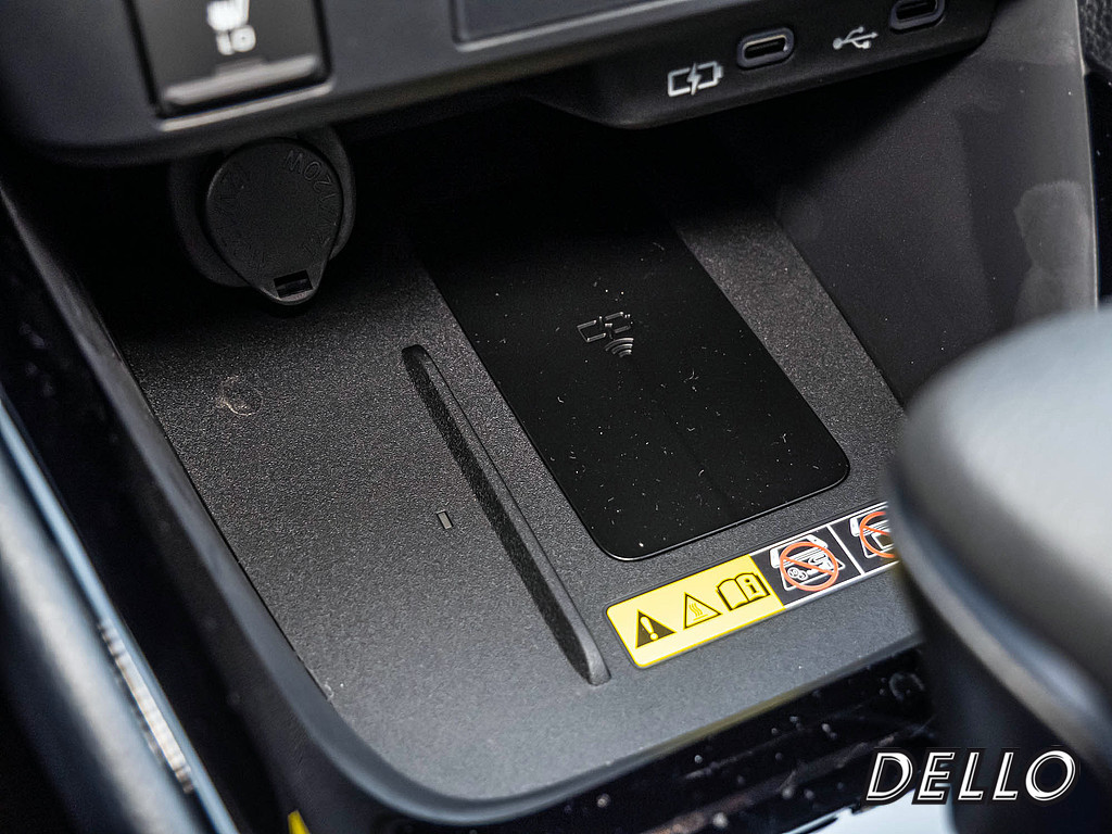 Fahrzeugansicht TOYOTA Yaris Hybrid 1.5 VVT-iE Teamplayer - Bild 11