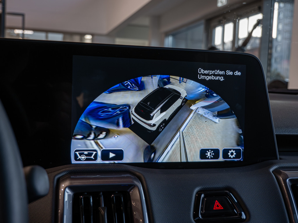 Fahrzeugansicht TOYOTA Urban Cruiser Lounge - Bild 13