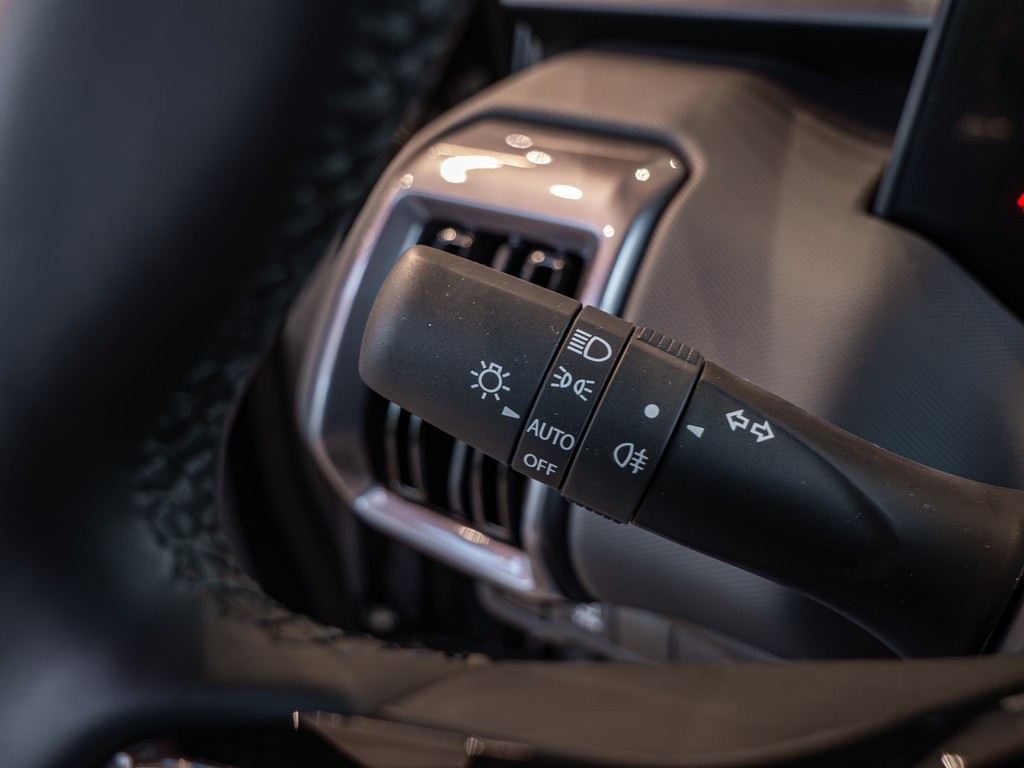 Fahrzeugansicht TOYOTA Urban Cruiser Lounge - Bild 27