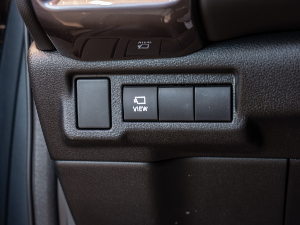 Fahrzeugansicht TOYOTA Urban Cruiser Lounge - Bild 31