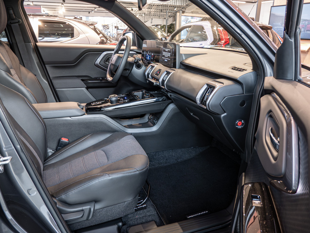 Fahrzeugansicht TOYOTA Urban Cruiser Lounge - Bild 3