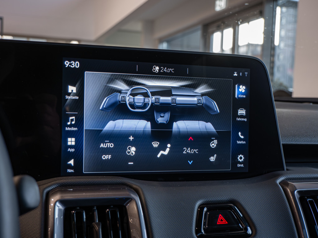 Fahrzeugansicht TOYOTA Urban Cruiser Lounge - Bild 10