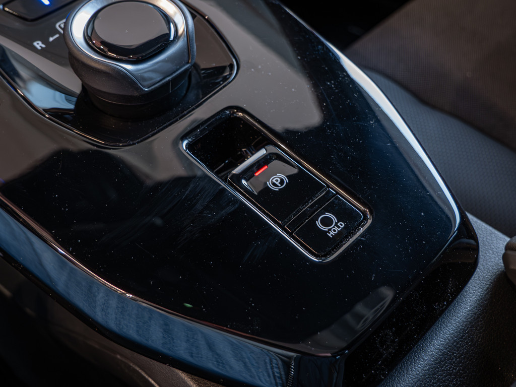 Fahrzeugansicht TOYOTA Urban Cruiser Lounge - Bild 20