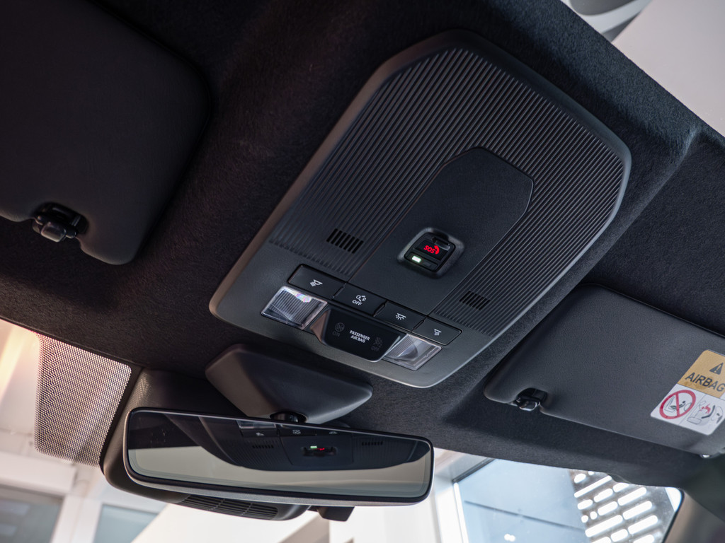 Fahrzeugansicht TOYOTA Urban Cruiser Lounge - Bild 22