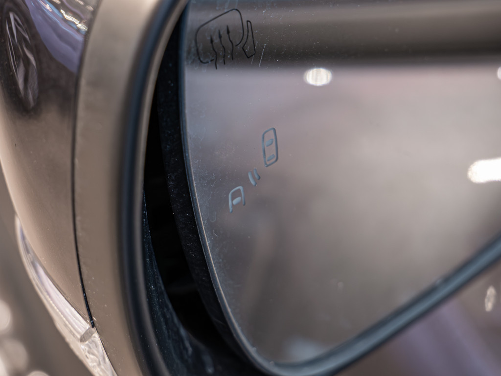 Fahrzeugansicht TOYOTA Urban Cruiser Lounge - Bild 42