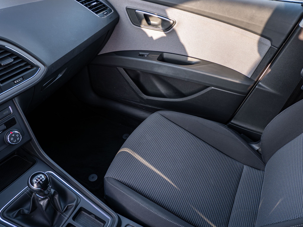 Fahrzeugansicht SEAT Leon ST 1.4 TSI Style - Bild 18