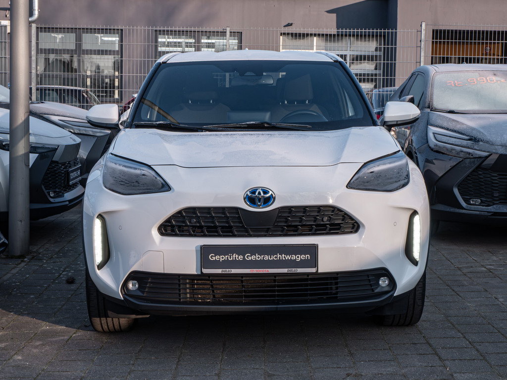 Fahrzeugansicht TOYOTA Yaris Cross Hybrid 1.5 VVT-i Team D - Bild 12