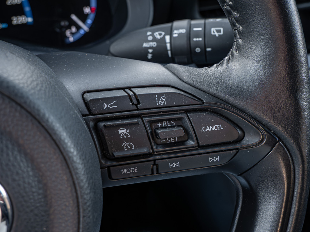 Fahrzeugansicht TOYOTA Yaris Cross Hybrid 1.5 VVT-i Team D - Bild 22