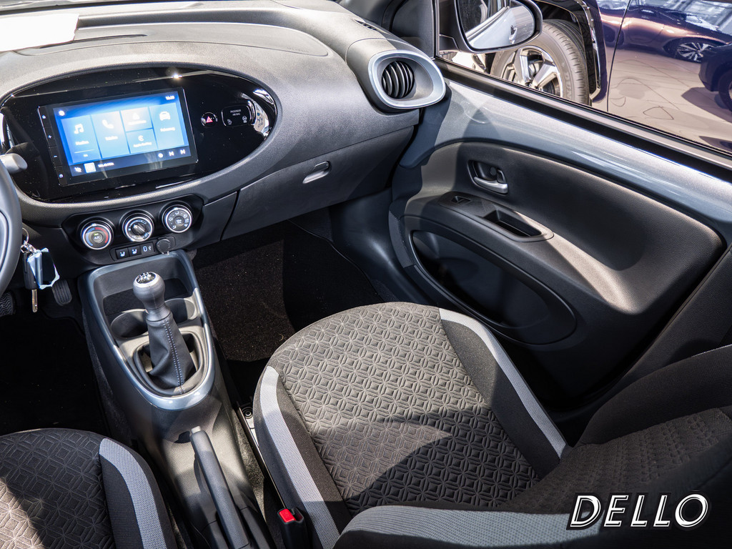 Fahrzeugansicht TOYOTA Aygo X 1.0 Teamplayer - Bild 3