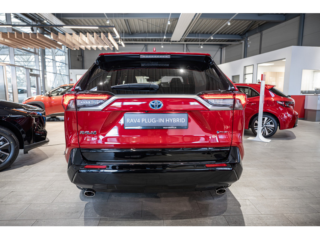 Fahrzeugansicht TOYOTA RAV 4 2.5 Plug-in Hybrid 4x4 Teamplayer - Bild 45