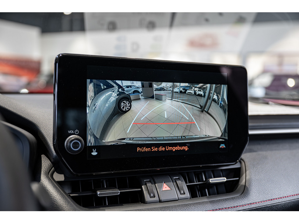 Fahrzeugansicht TOYOTA RAV 4 2.5 Plug-in Hybrid 4x4 Teamplayer - Bild 18