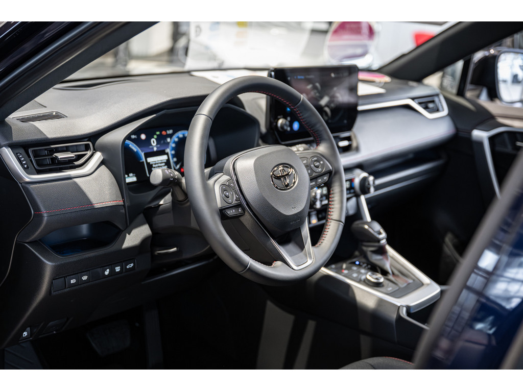 Fahrzeugansicht TOYOTA RAV 4 2.5 Plug-in Hybrid 4x4 Teamplayer - Bild 35