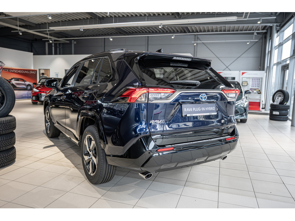 Fahrzeugansicht TOYOTA RAV 4 2.5 Plug-in Hybrid 4x4 Teamplayer - Bild 44
