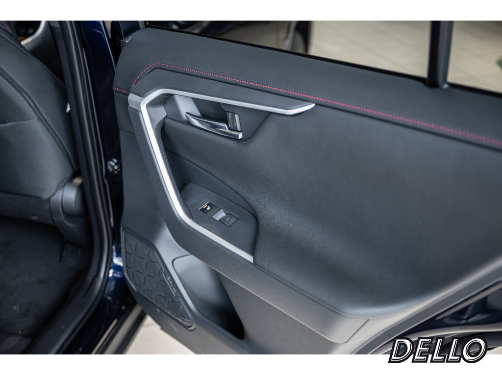 Fahrzeugansicht TOYOTA RAV4 2.5 Plug-in Hybrid 4x4 Teamplayer - Bild 6