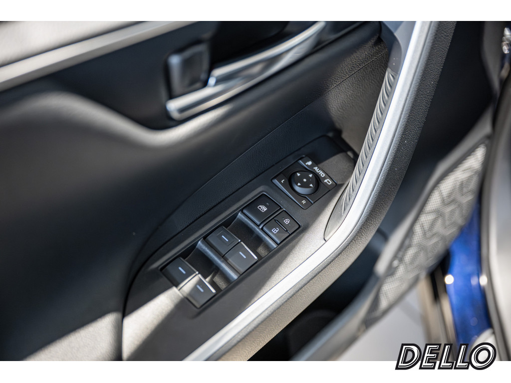 Fahrzeugansicht TOYOTA RAV4 2.5 Plug-in Hybrid 4x4 Teamplayer - Bild 39