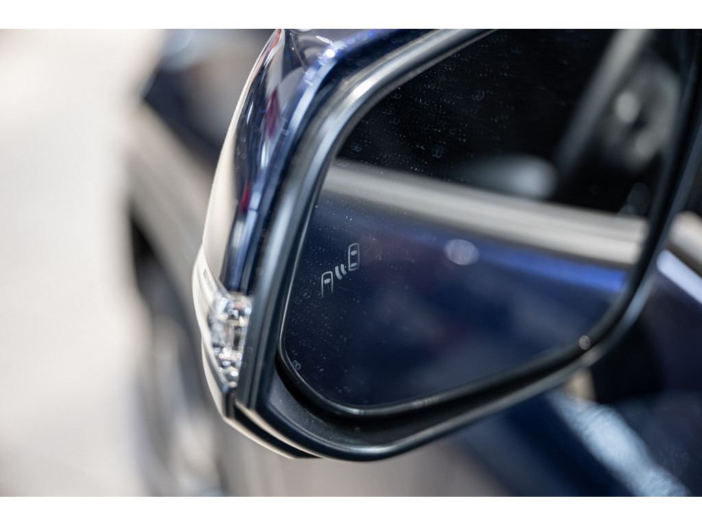 Fahrzeugansicht TOYOTA RAV4 2.5 Plug-in Hybrid 4x4 Teamplayer - Bild 10