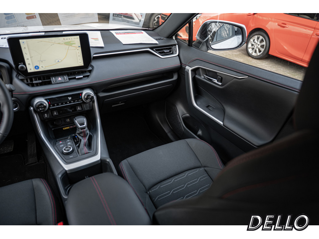 Fahrzeugansicht TOYOTA RAV 4 2.5 Plug-in Hybrid 4x4 Teamplayer - Bild 9