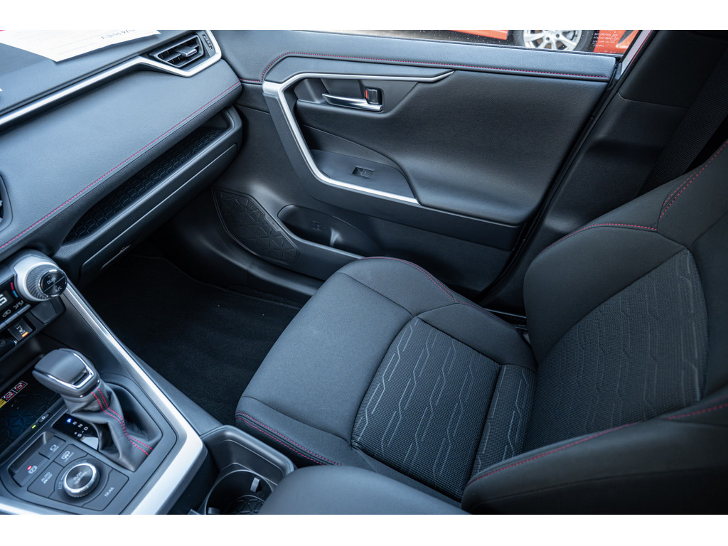 Fahrzeugansicht TOYOTA RAV 4 2.5 Plug-in Hybrid 4x4 Teamplayer - Bild 27