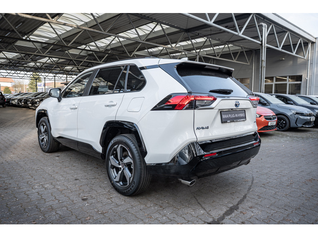 Fahrzeugansicht TOYOTA RAV 4 2.5 Plug-in Hybrid 4x4 Teamplayer - Bild 49