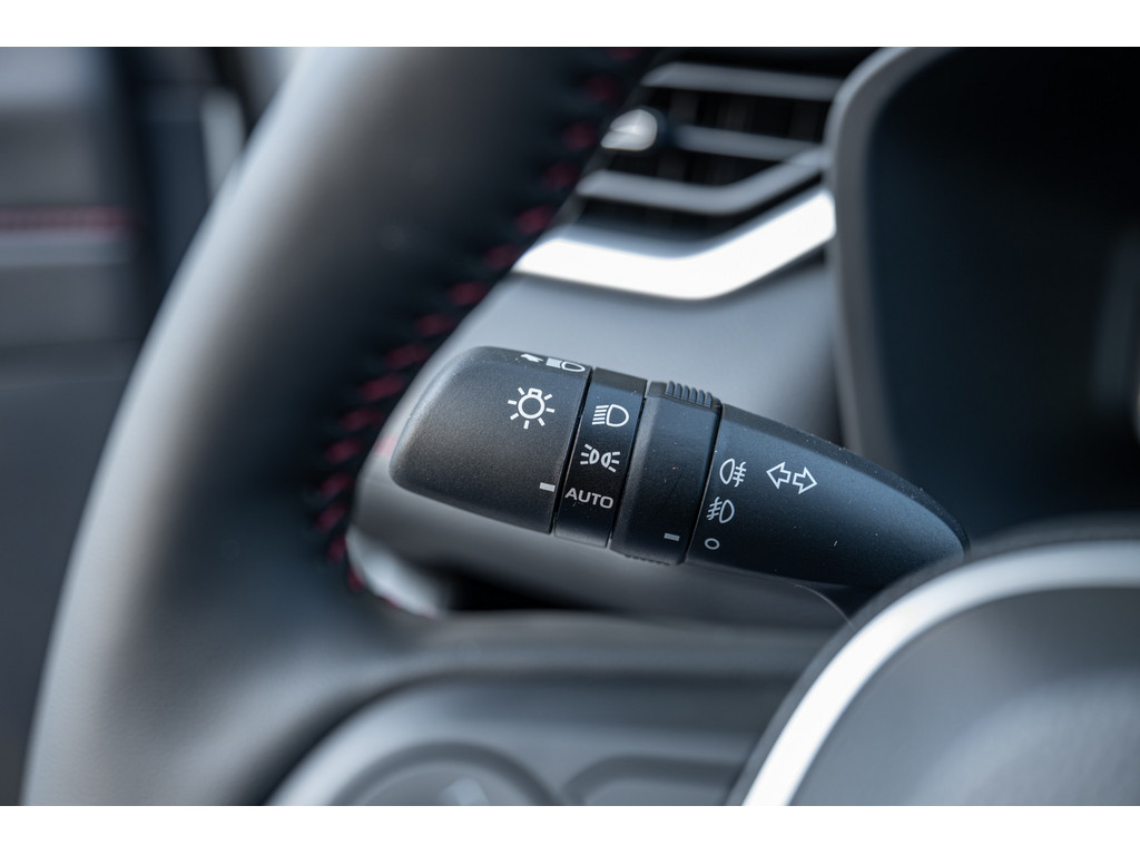 Fahrzeugansicht TOYOTA RAV 4 2.5 Plug-in Hybrid 4x4 Teamplayer - Bild 31