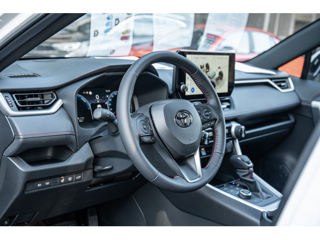 Fahrzeugansicht TOYOTA RAV 4 2.5 Plug-in Hybrid 4x4 Teamplayer - Bild 38