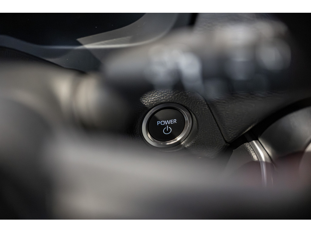 Fahrzeugansicht TOYOTA RAV 4 2.5 Plug-in Hybrid 4x4 Teamplayer - Bild 30