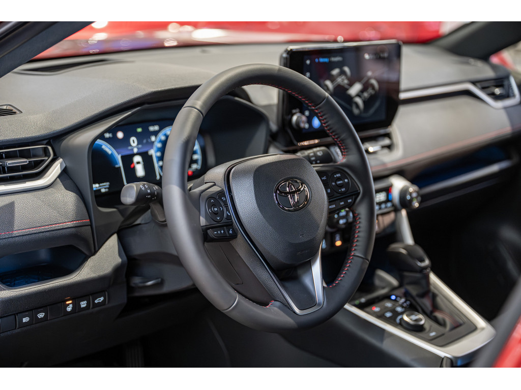 Fahrzeugansicht TOYOTA RAV 4 2.5 Plug-in Hybrid 4x4 Teamplayer - Bild 35