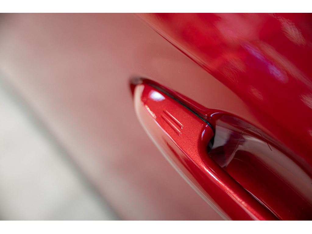 Fahrzeugansicht TOYOTA RAV 4 2.5 Plug-in Hybrid 4x4 Teamplayer - Bild 48