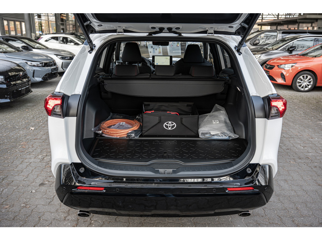 Fahrzeugansicht TOYOTA RAV 4 2.5 Plug-in Hybrid 4x4 Teamplayer - Bild 13